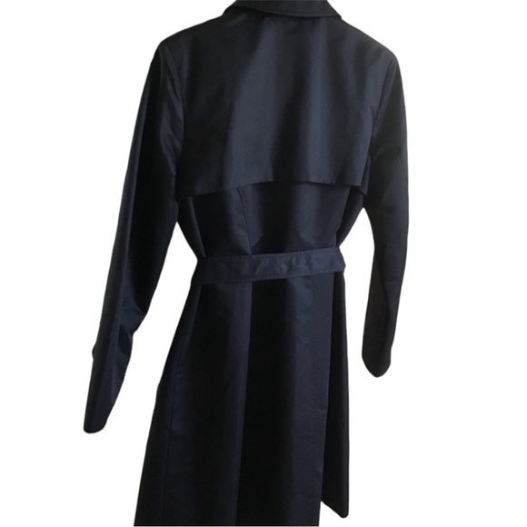 Spring Coat with Removable Collar - Picture 4 of 7